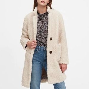 Oversized Teddy bear coat